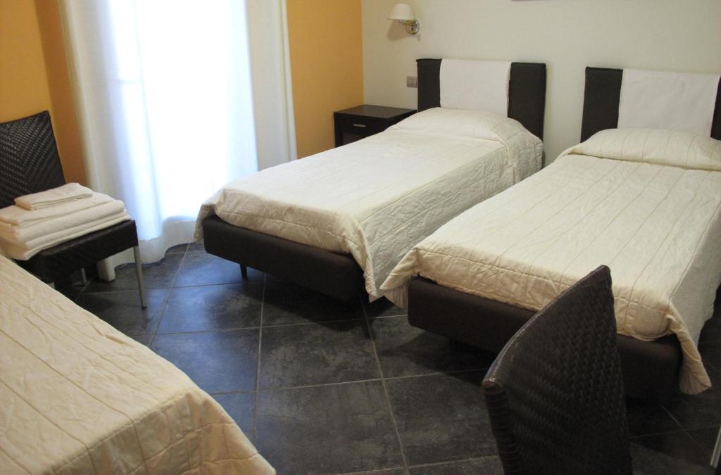 Hotel La Cavalera Augusta Værelse billede