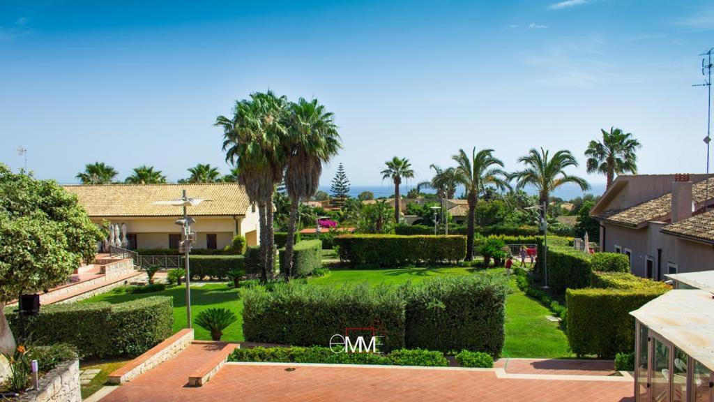 Hotel La Cavalera Augusta Eksteriør billede