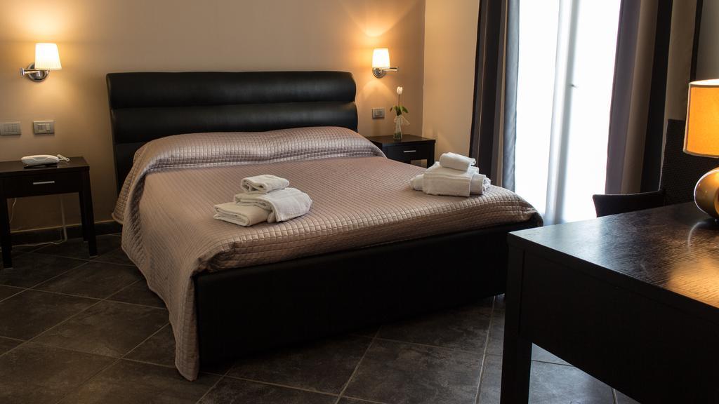 Hotel La Cavalera Augusta Eksteriør billede