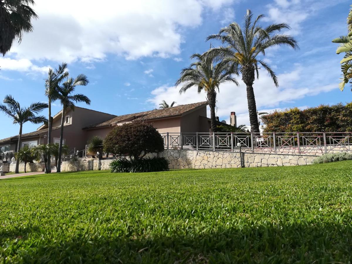 Hotel La Cavalera Augusta Eksteriør billede
